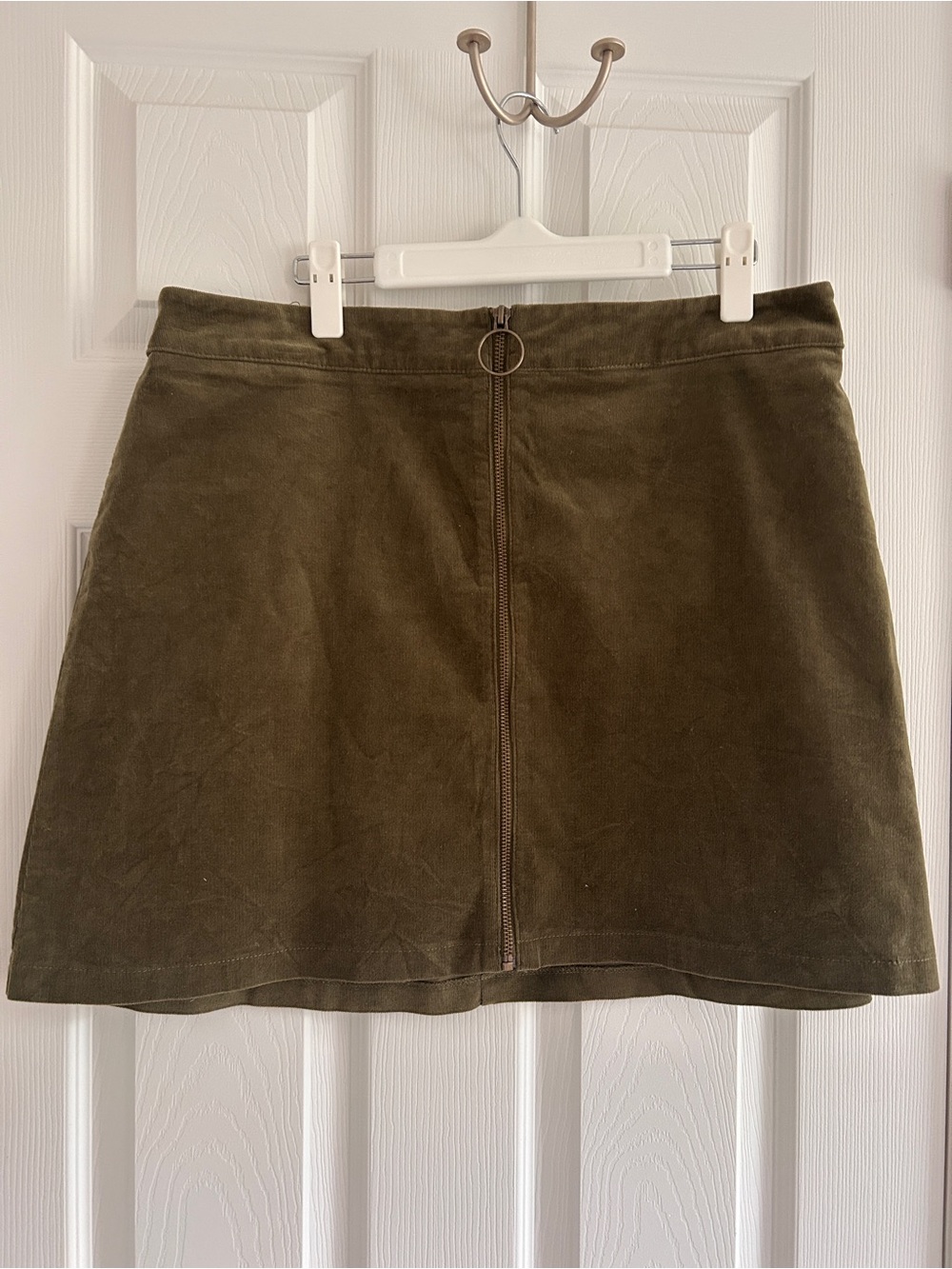 Forever 21 Olive Green Front-Zip Mini Skirt with Ring Pull